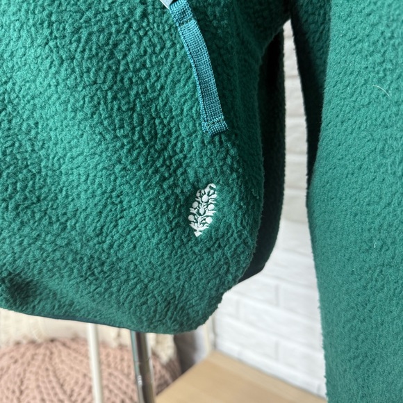 Free People New Hit The Slopes Fleece Jacket in Evergreen combo - Picture 3 of 4